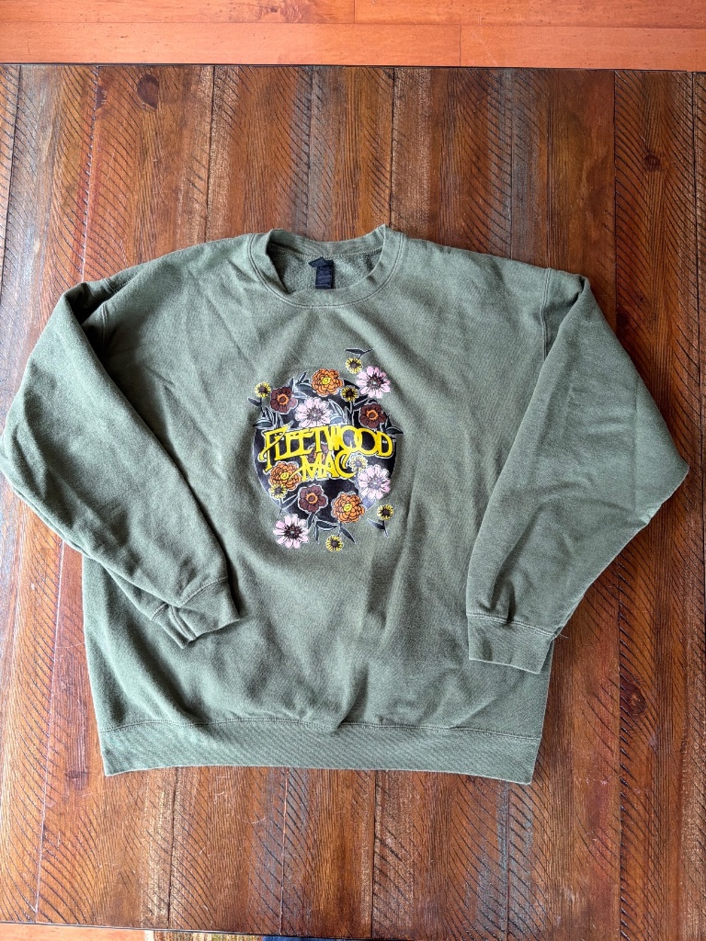 Women’s Fleetwood Mac Floral Sweatshirt Concert Top Large